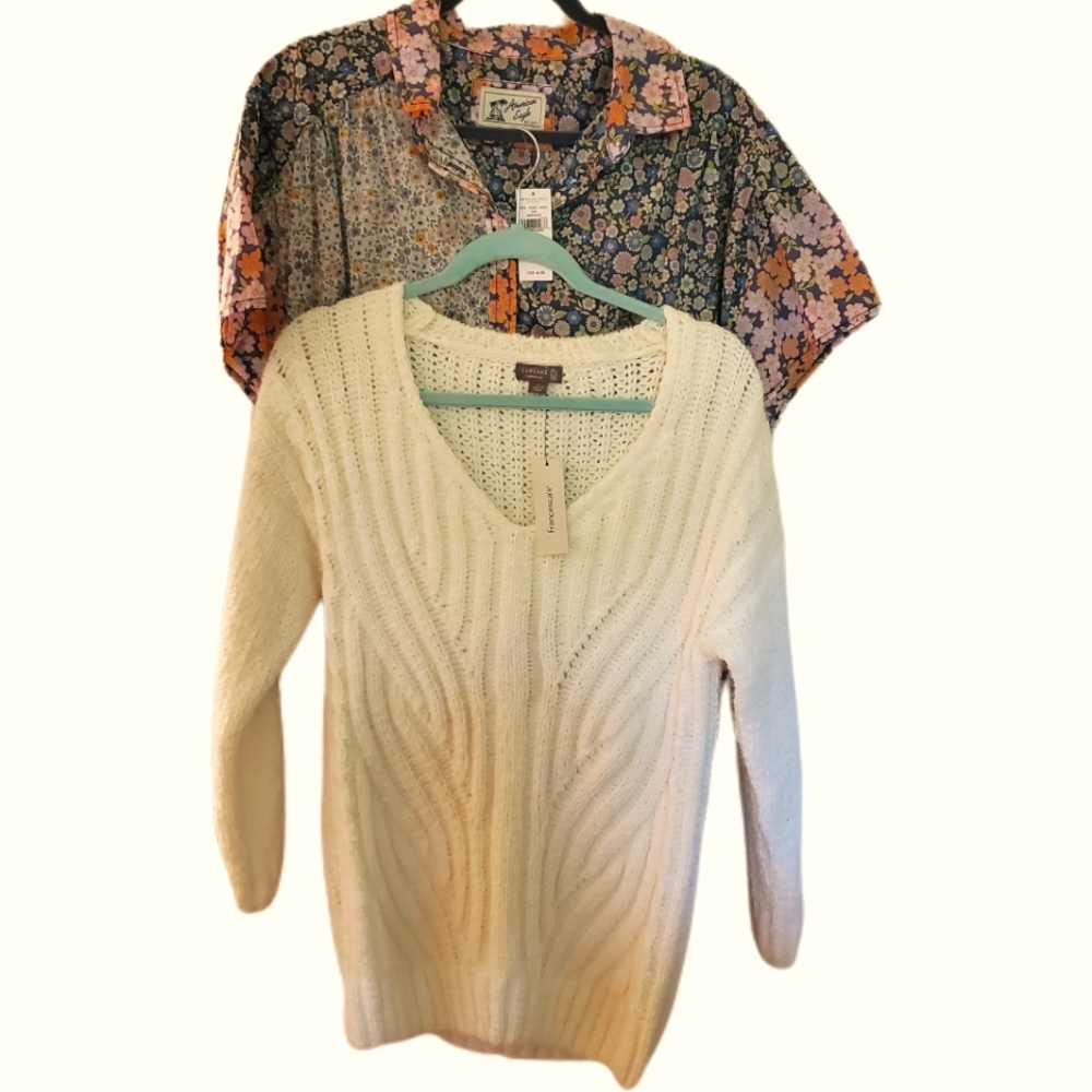 American Eagle  &  Francesca's  Sweater Shirt Blouse Lot sz Large Brand NEW!